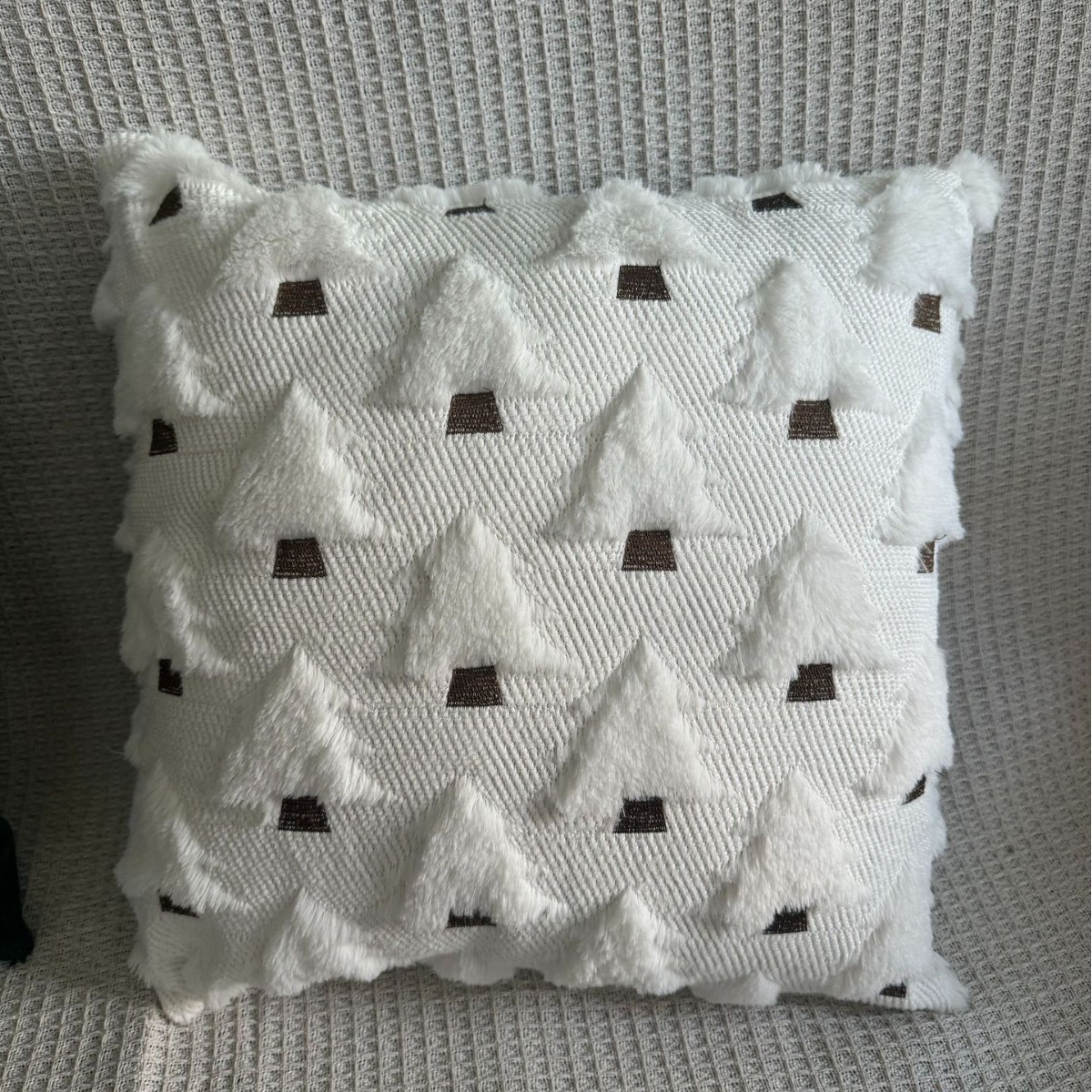 Luxury Christmas Throw Pillow Covers Soft Knit Plush Tufted Embossed Santa Tree Elk Square Decor Cushion Covers For Sofa Bedroom