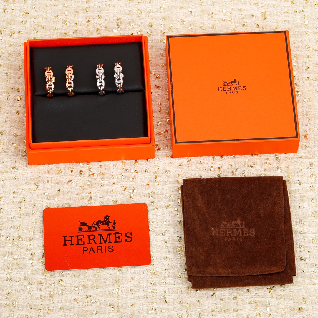 Hermes Pig Nose Half Hoop Earrings - Original Replica Club