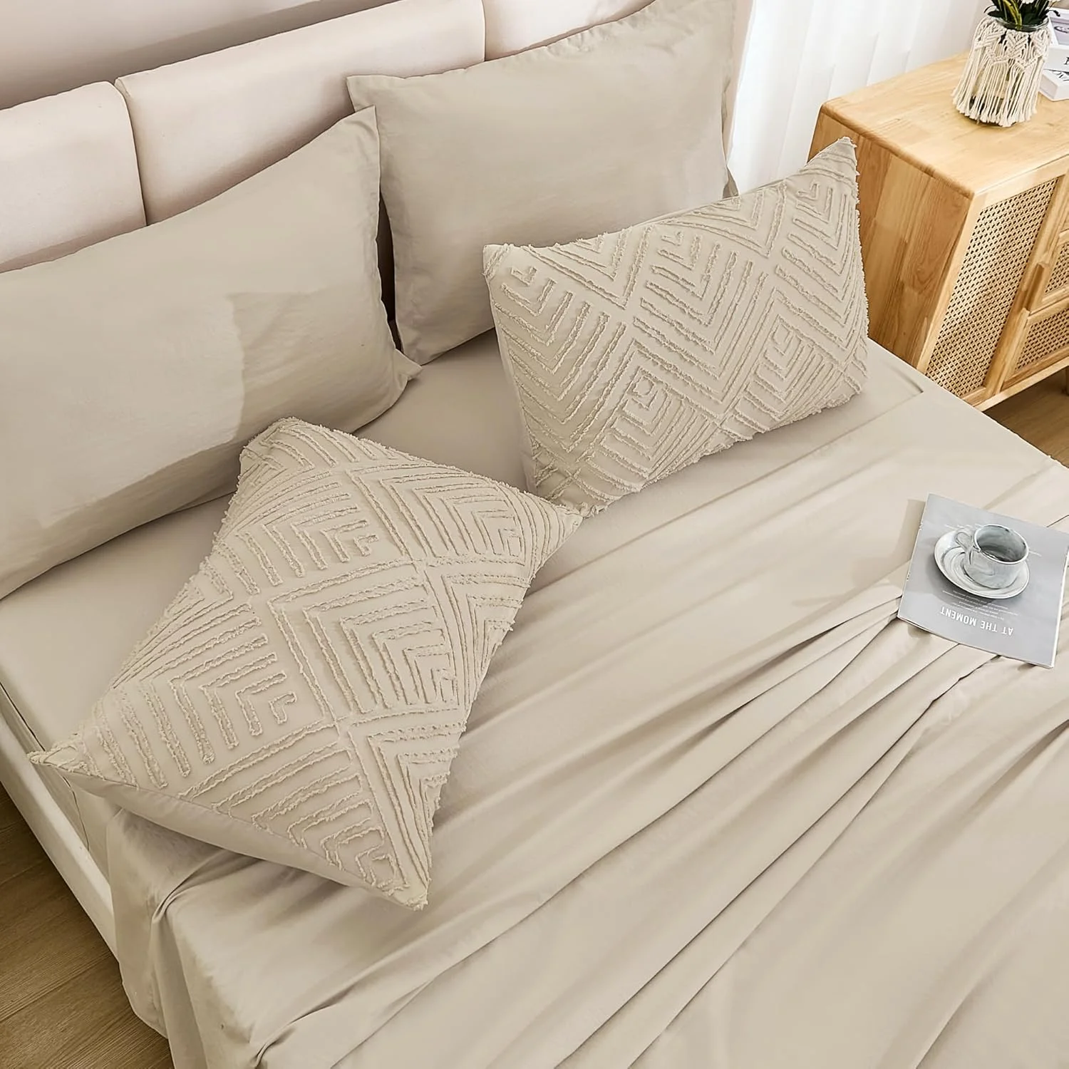 Queen Comforter Set 7 Piece Dark Emerald Green - Bed in a Bag Queen Boho Lightweight Fluffy Tufted Bedding Sets with Comforter, Sheets, Pillowcases & Shams - Image 30