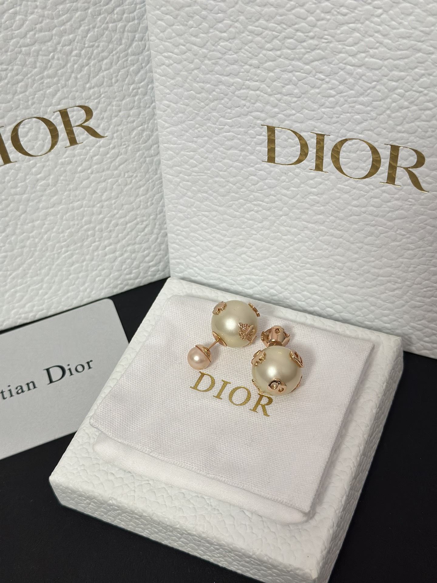 Dior New Two Pearls Stud Earrings - Original Replica Club