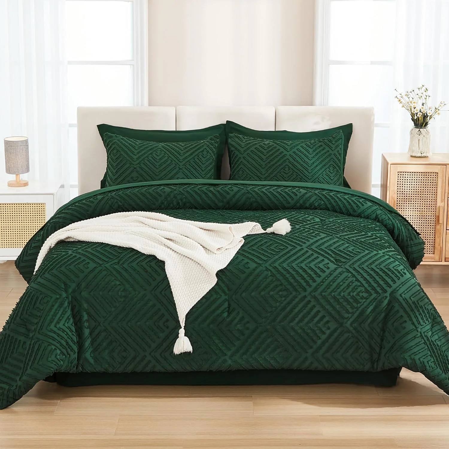 Queen Comforter Set 7 Piece Dark Emerald Green - Bed in a Bag Queen Boho Lightweight Fluffy Tufted Bedding Sets with Comforter, Sheets, Pillowcases & Shams - Image 7