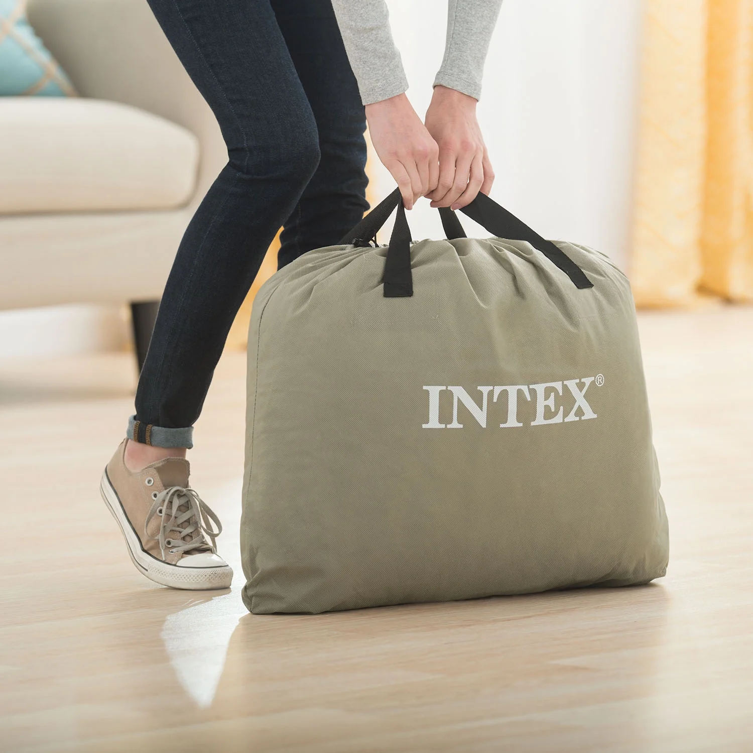 Intex Plush Airbed w/ Pump + Intex Downy Air Mattress w/ Built-In Pump (Queen) - Image 5