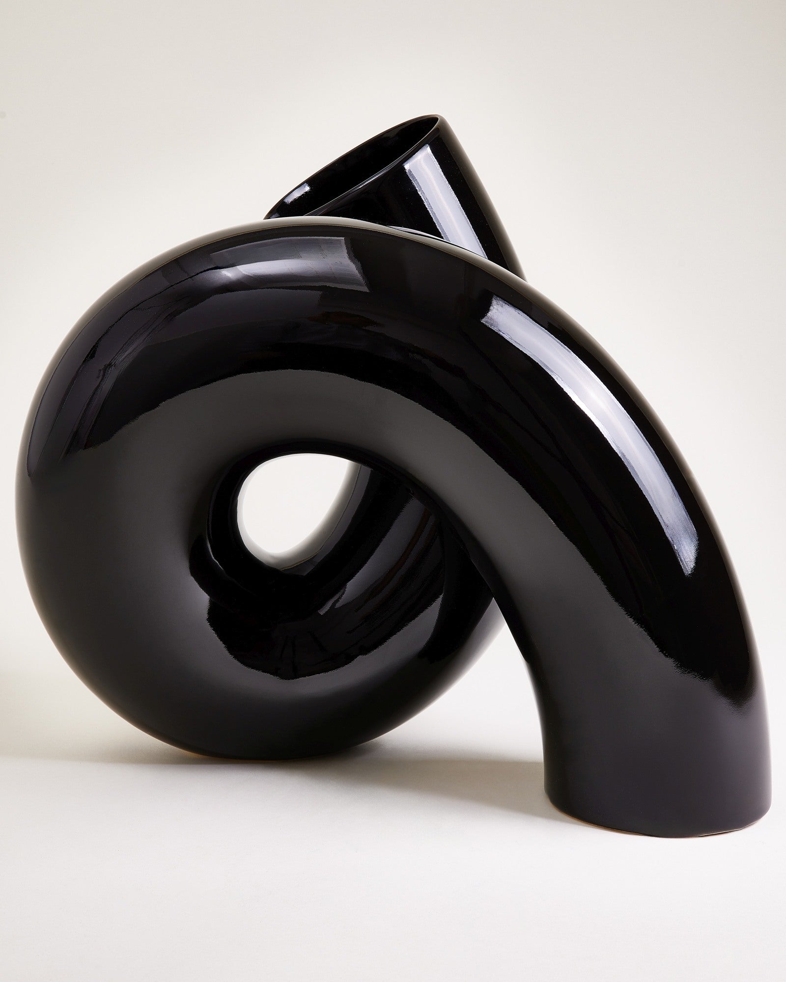 MaM x Ju Schnee Vase XL schwarz