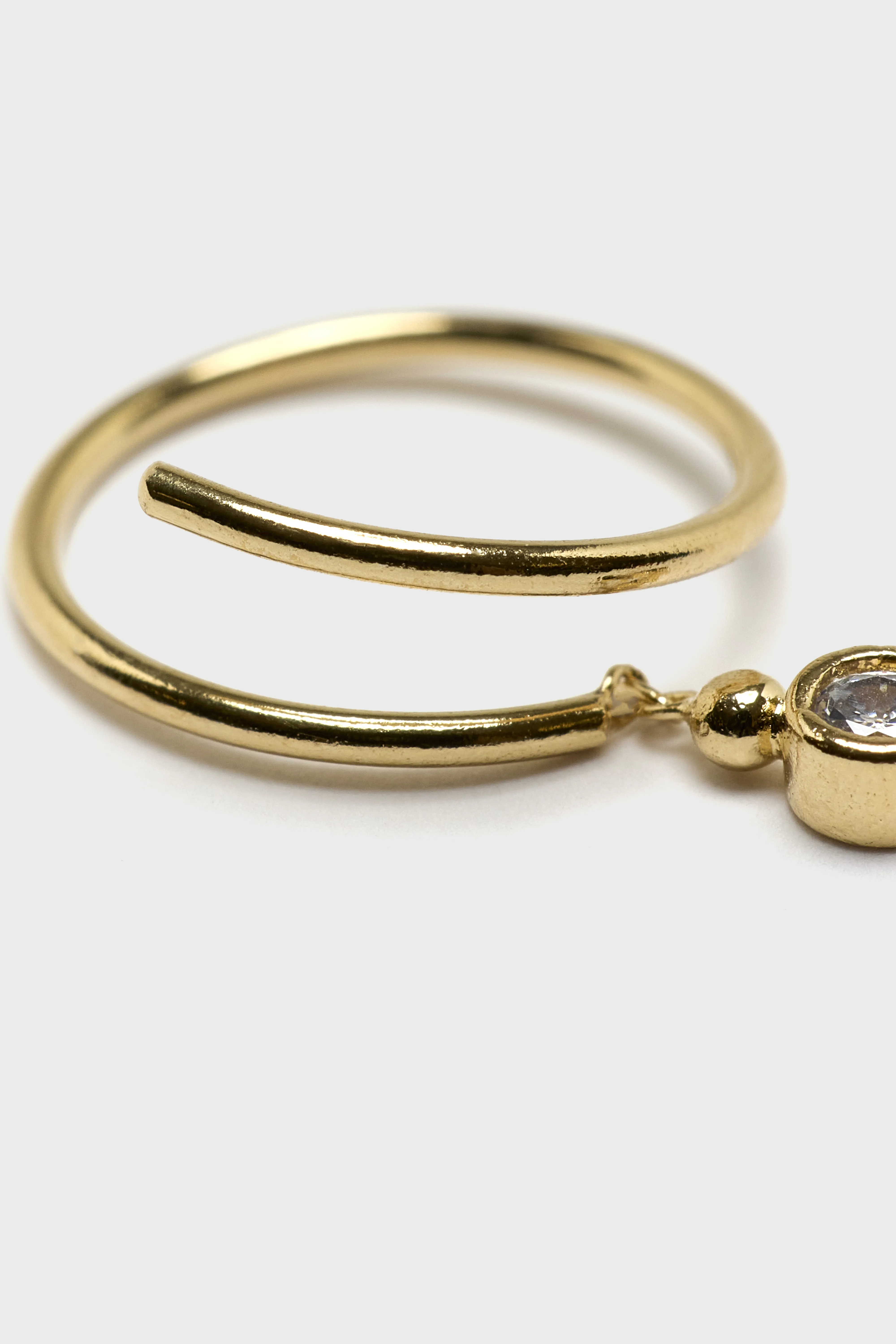 Bellerose Crystal Spiral Earrings  (261 / W / GOLD)