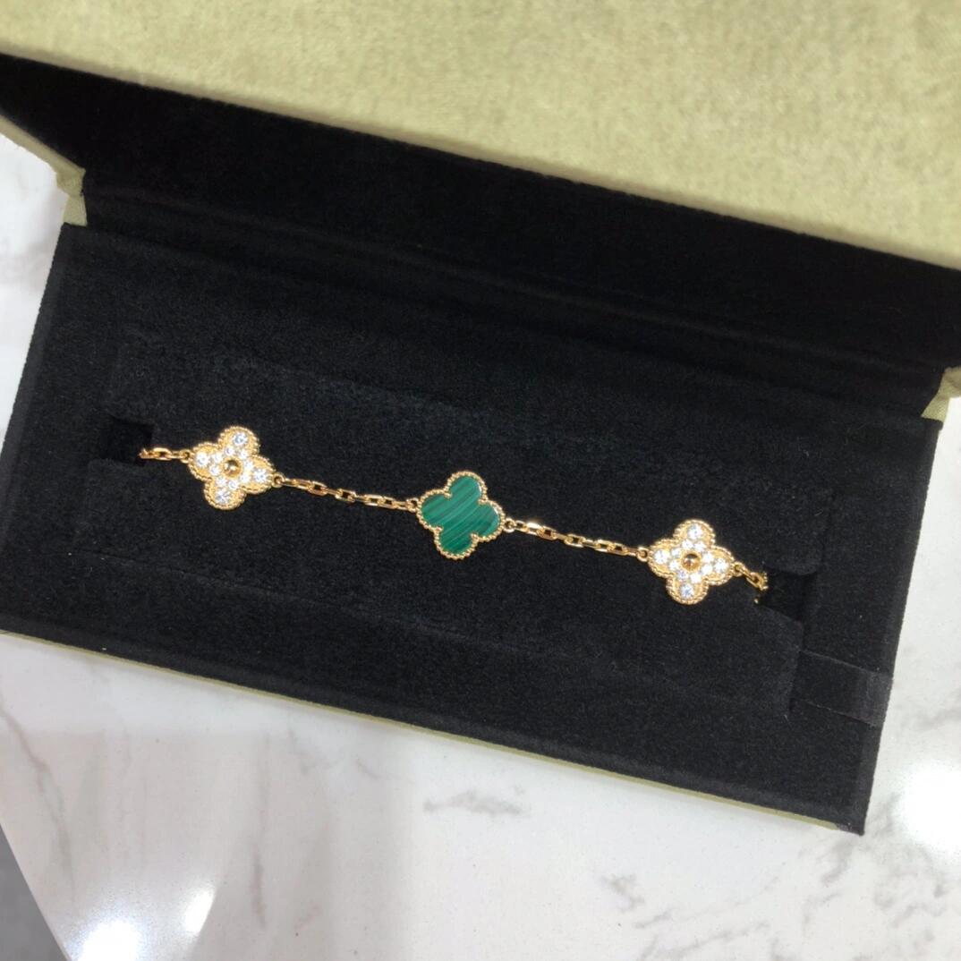 VCA Diamond and Malachite Vintage Alhambra Bracelet in Gol-tone, 5 Motifs - Original Replica Club