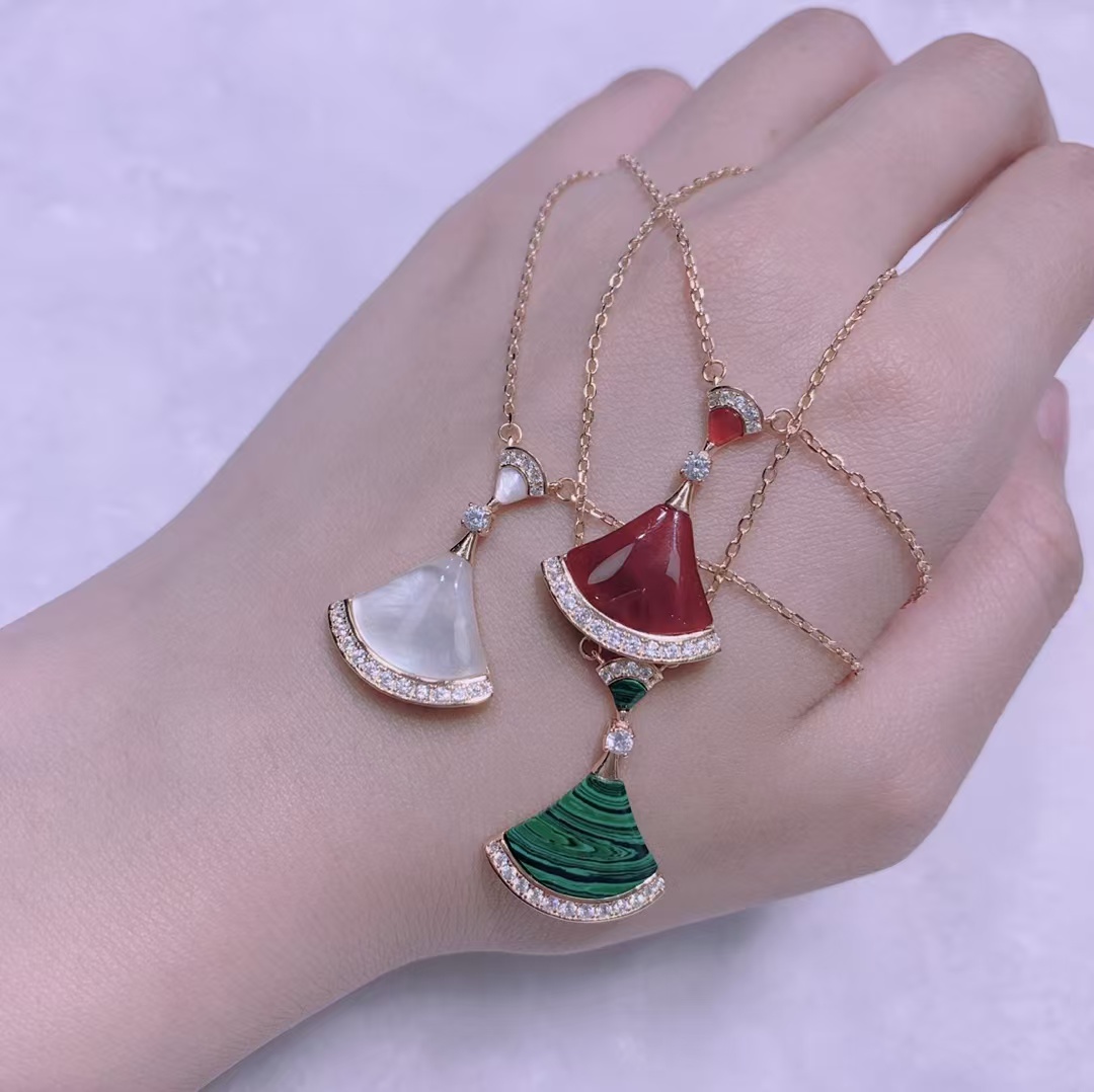 Bvlgari Divas' Dream Necklace - Original Replica Club