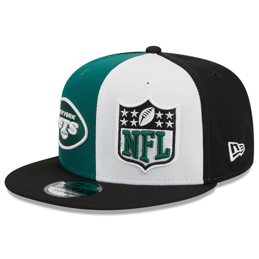 Left side profile of the New York Jets 9FIFTY hat showing the white embroidered New Era flag logo on the black back panel.