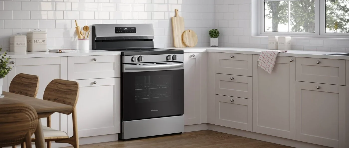 Frigidaire FCRE3062AS 30" Electric Range with Steam Clean, Stainless Steel