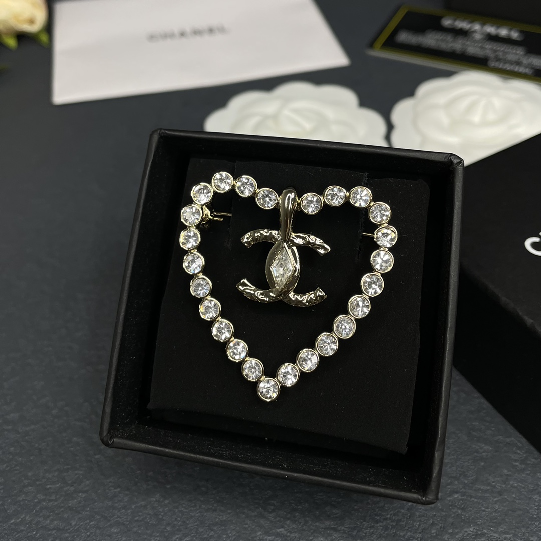 Chanel Diamond Paved Hollow Heart Brooch - Original Replica Club