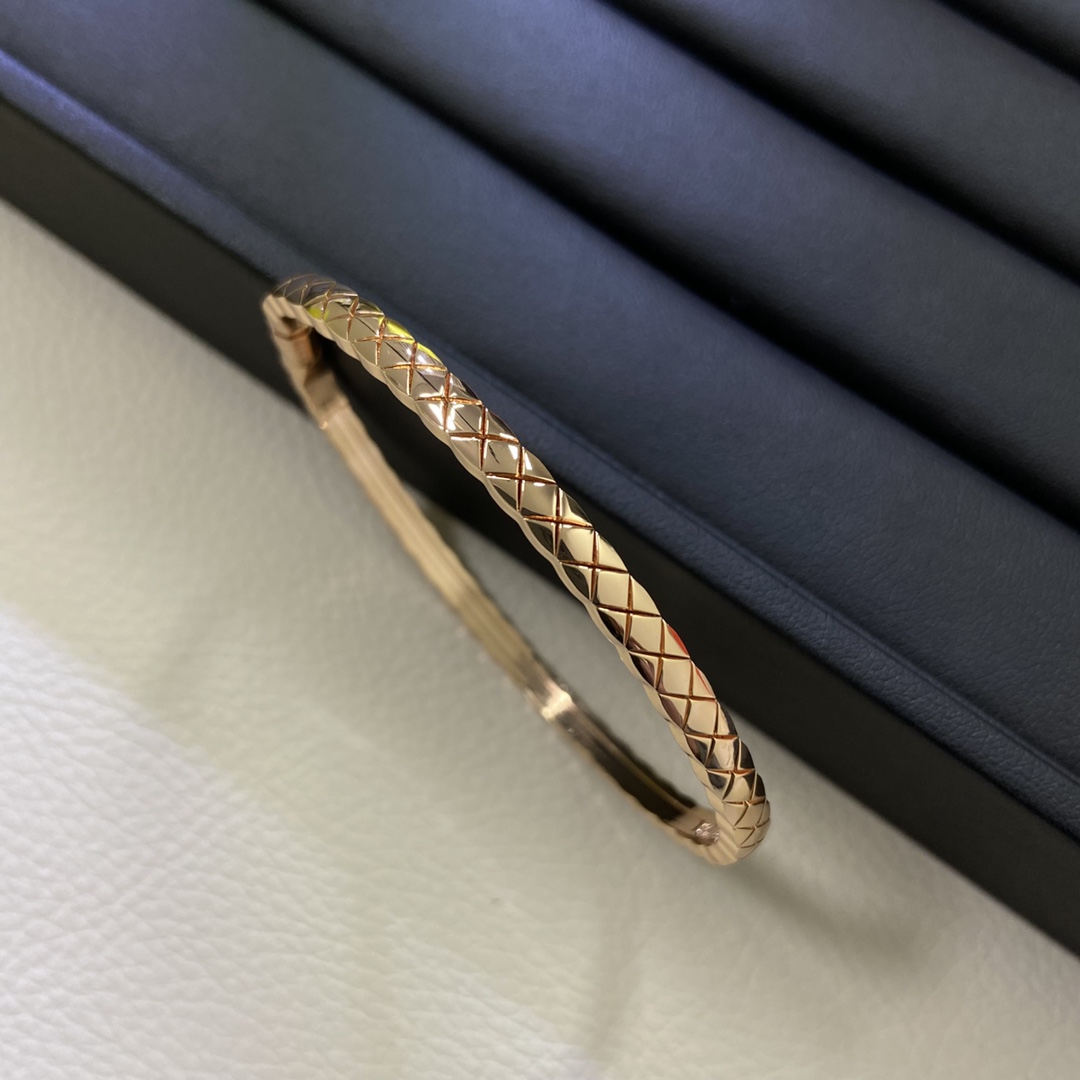 Chanel Coco Crush Bangle Bracelet - Narrow Version No Diamond - Original Replica Club