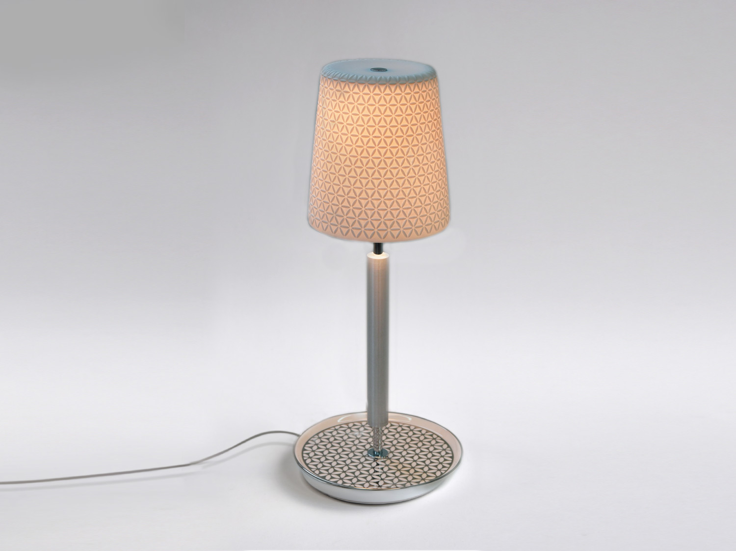 Lampe D. 17 cm H. 41 cm