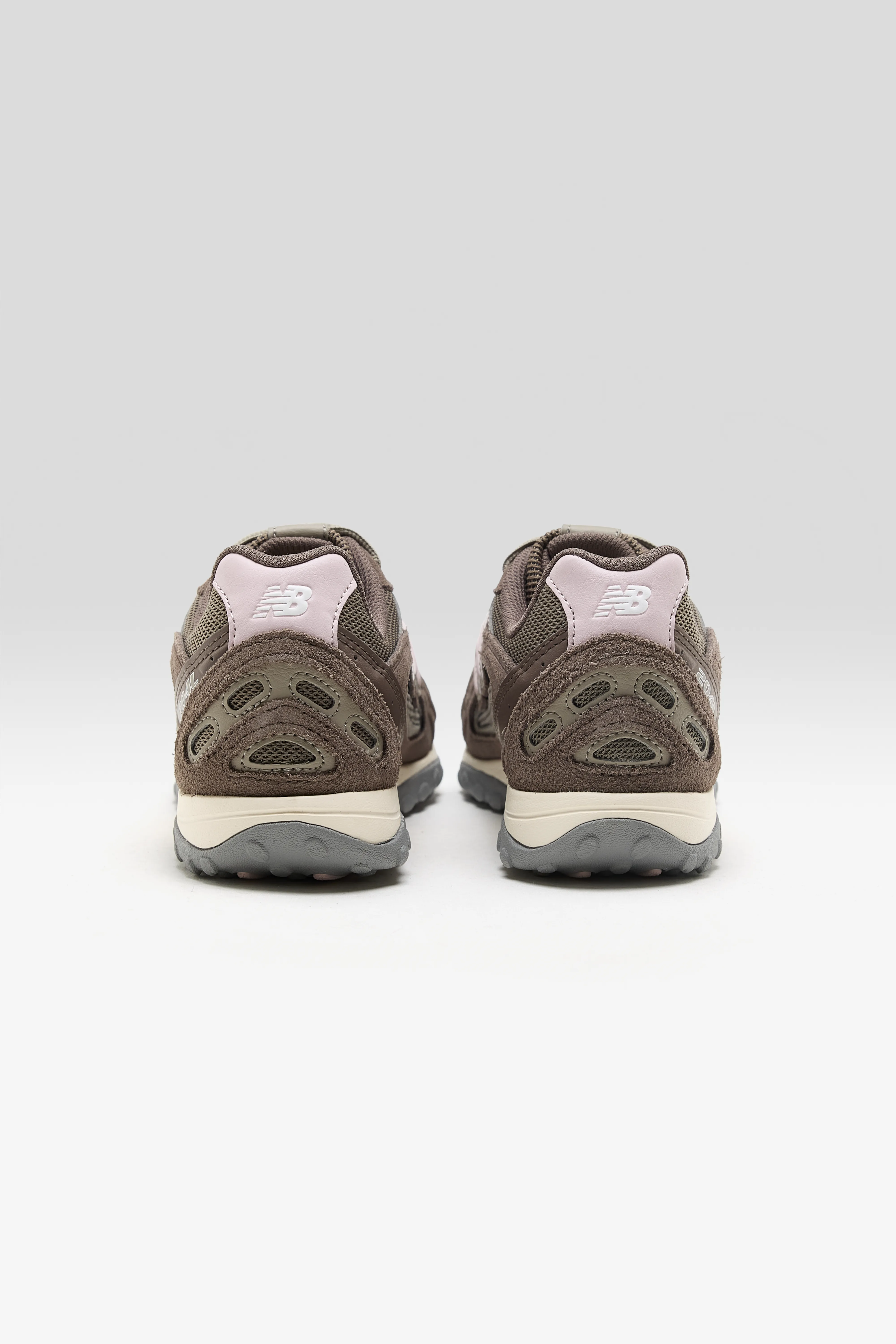 Bellerose 204L for Women  (261 / W / BROWN)