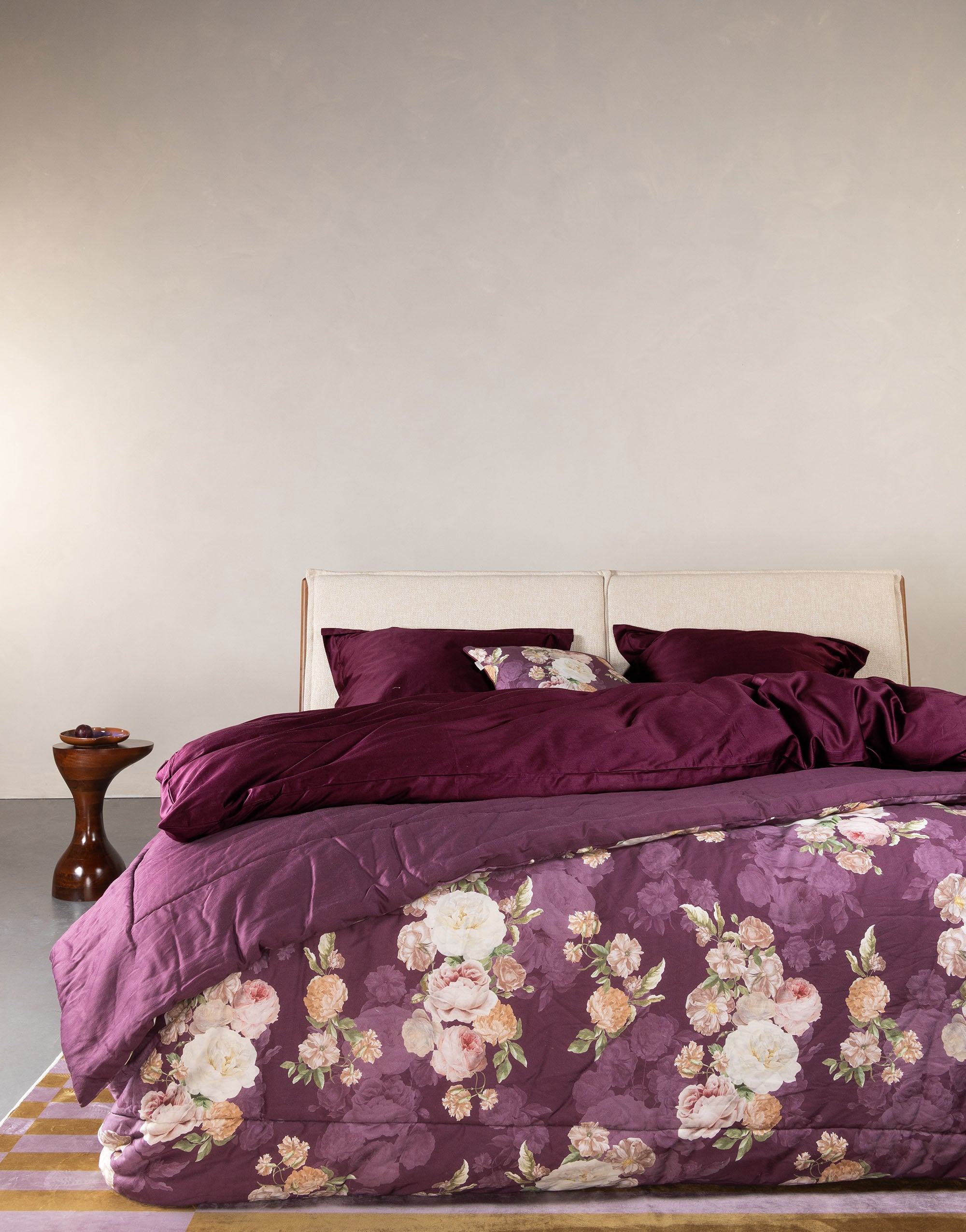 Essenza Orianna Sierkussen 50x50 cm - Mauve Wine