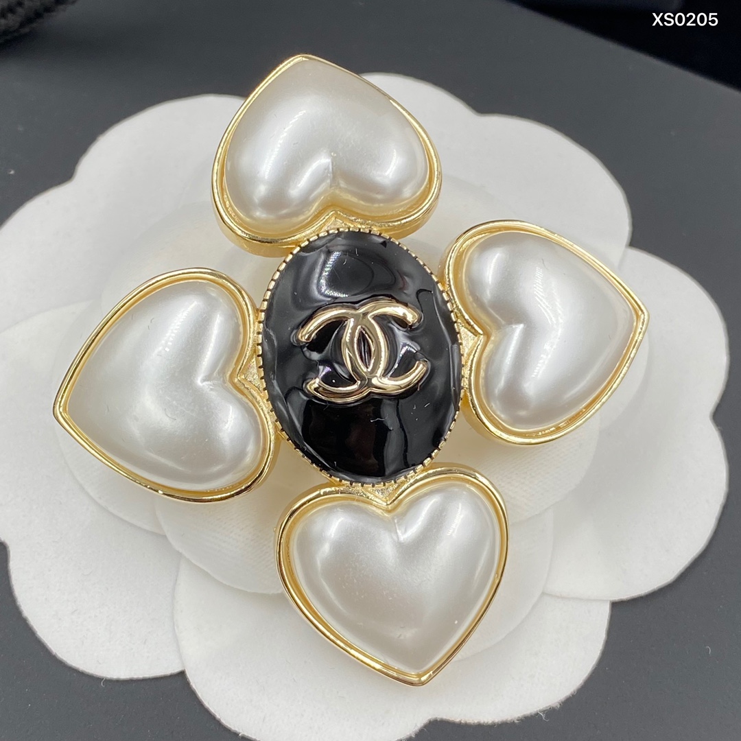 Chanel Four Hearts Brooch - Original Replica Club