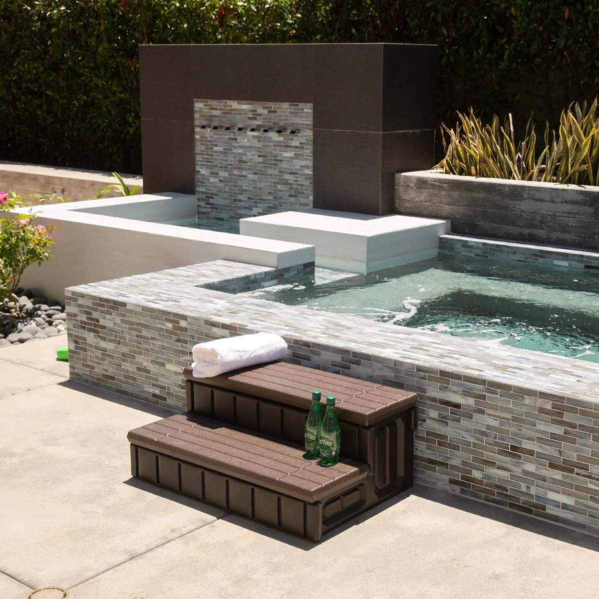XtremepowerUS Hot Tub Steps With Storage, Spa Step, 36" Length, Camper/Deck Steps, Anti-Slip Brown - Image 10
