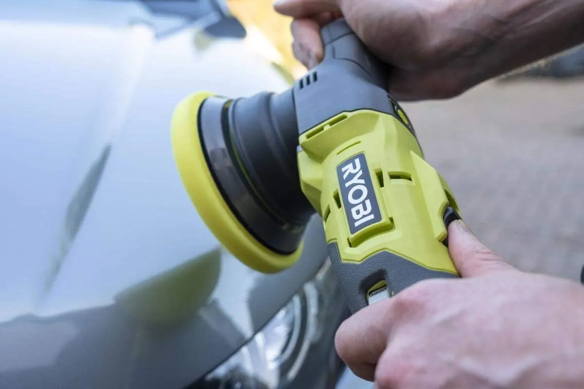 RYOBI 18 V ONE+ Cordless Eccentric Polisher With 125 mm Polishing Plate - R18P-0 - Image 2 RYOBI 18 V ONE+ Cordless Eccentric Polisher With 125 mm Polishing Plate - R18P-0 - Image 2