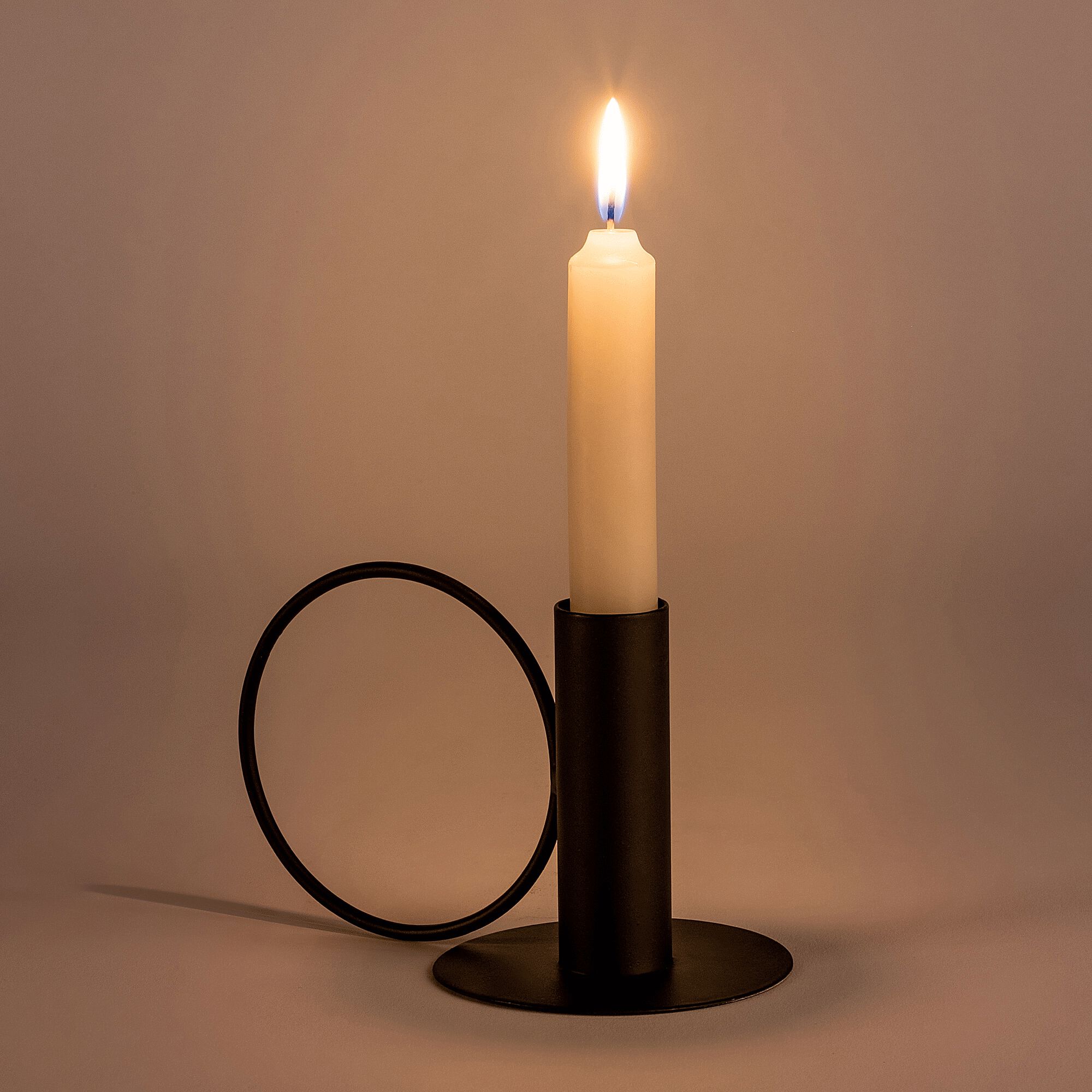 ADAM - Porte bougie flambeau en métal - noir H9cm