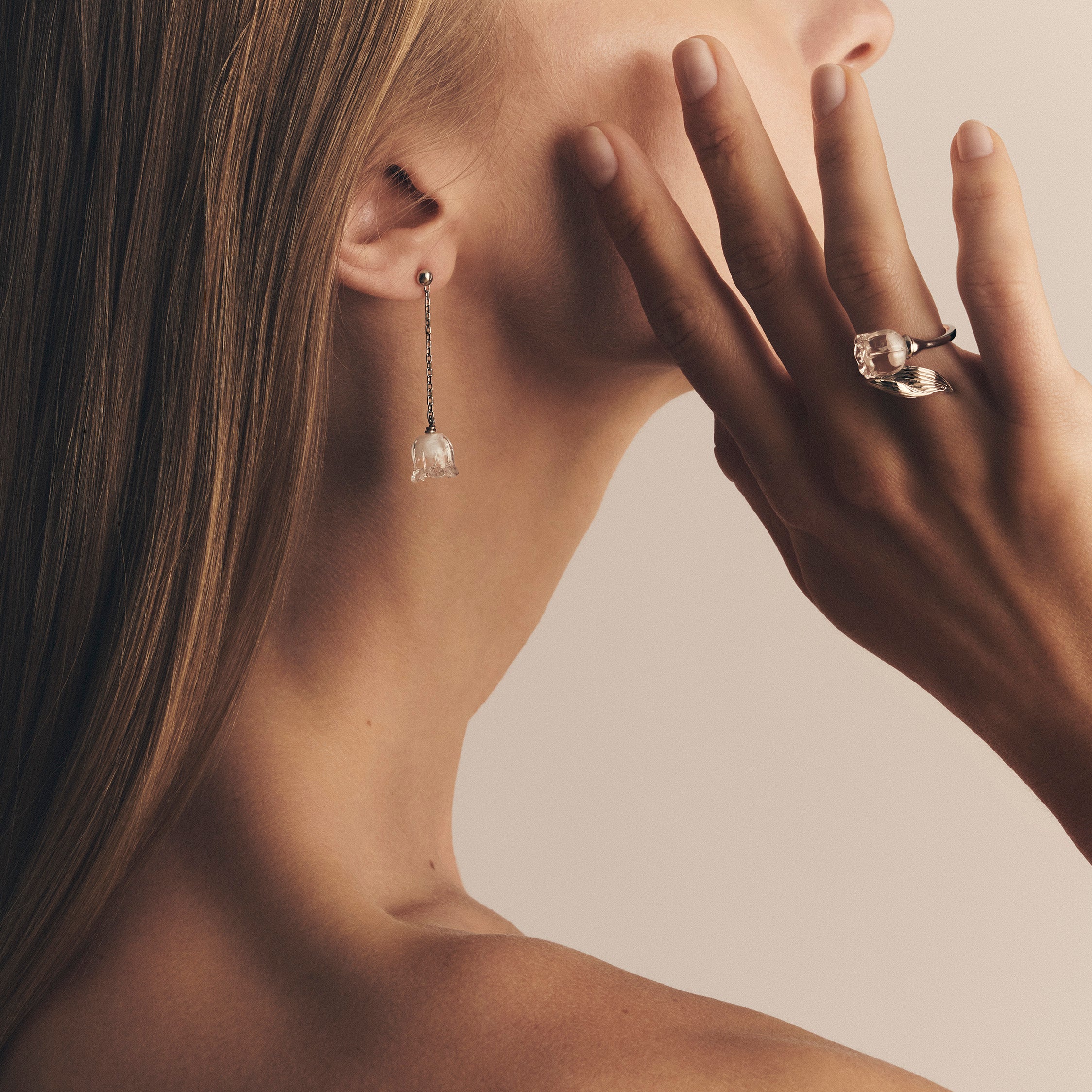 BOUCLES D'OREILLES MUGUET PENDANTES - CRISTAL INCOLORE, ARGENT