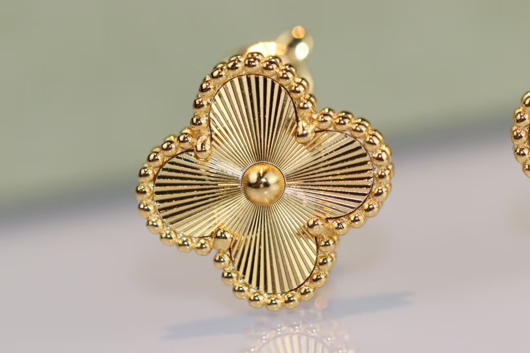 VCA Vintage Alhambra Earrings - Original Replica Club