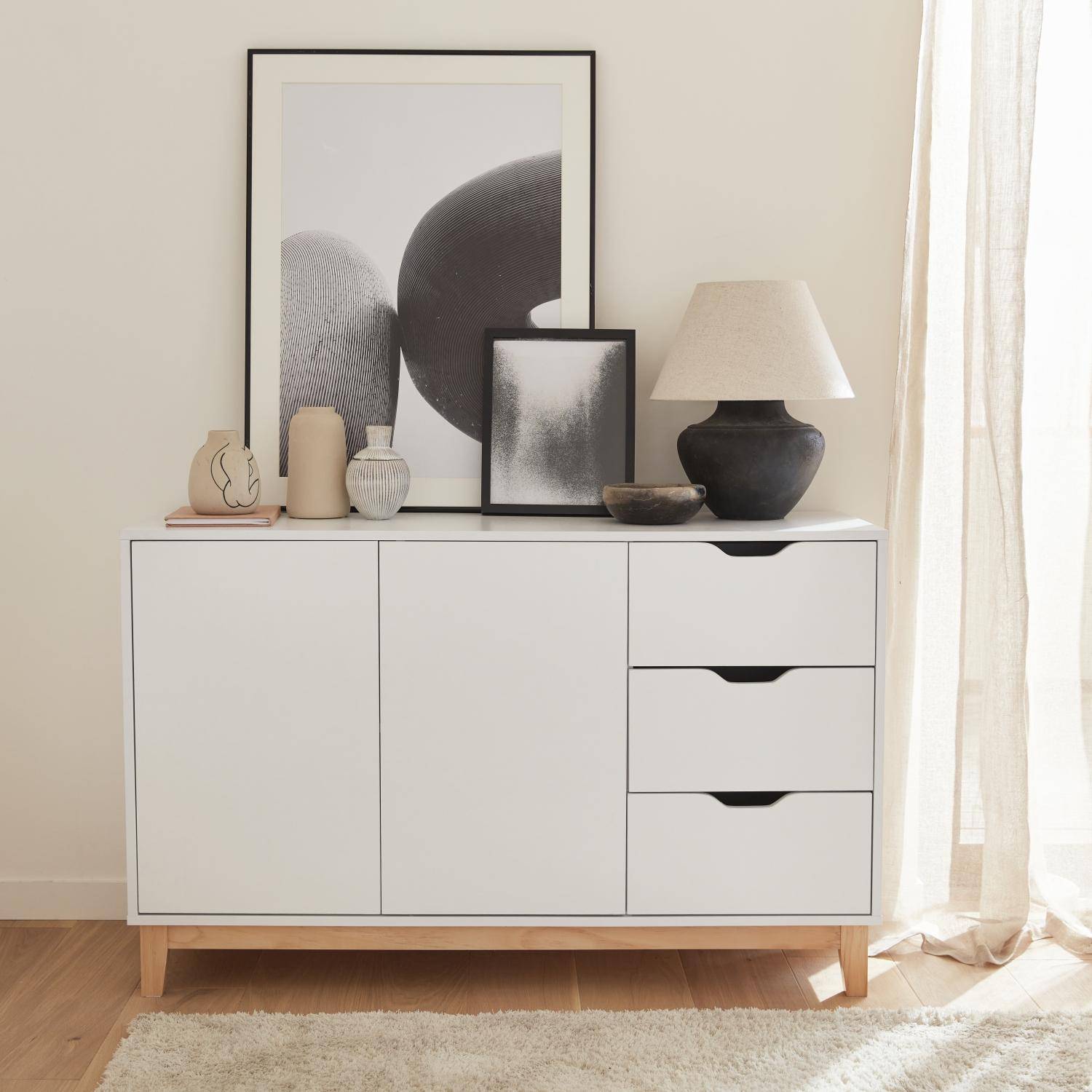 Floki - Aparador efecto madera con patas de madera 2 puertas, 120cm