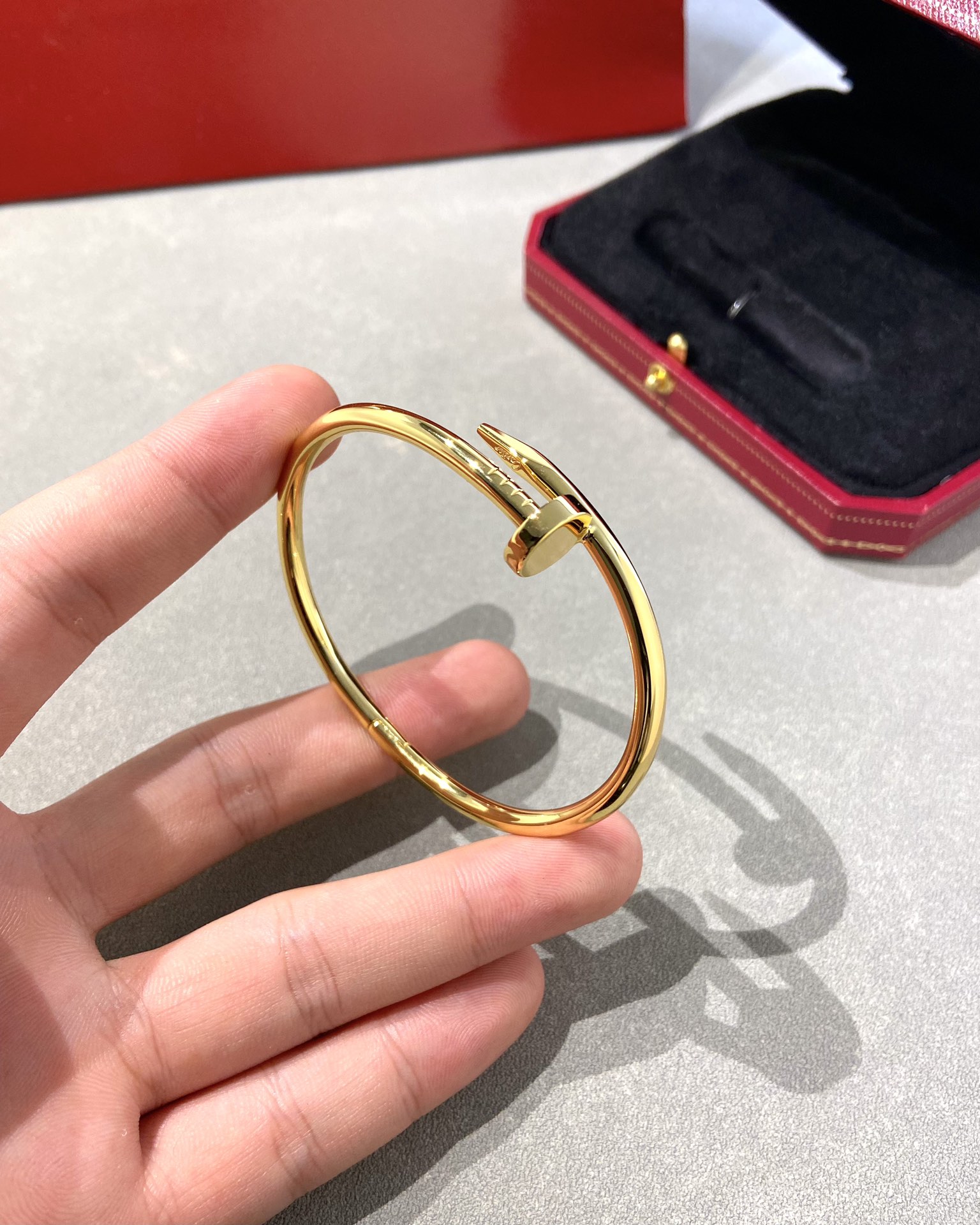 Cartier Smooth Juste un Clou Nail Bracelet - Original Replica Club