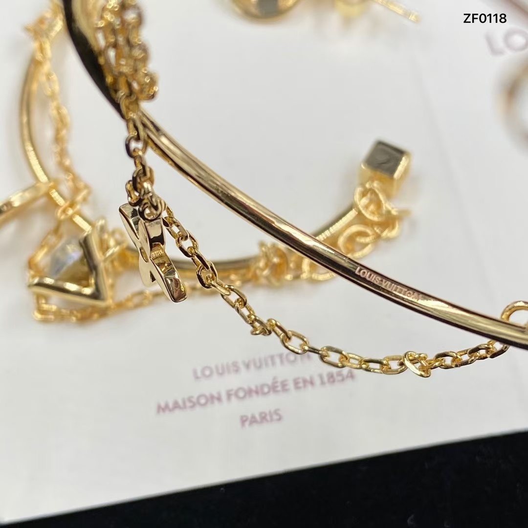 Louis Vuitton Large C Hoop Earrings - Original Replica Club