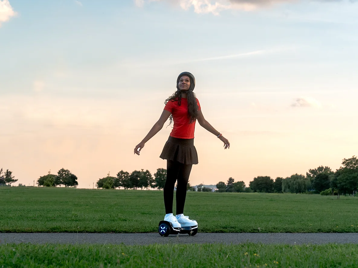 Hover-1 Evolution Hoverboard for Children, LED Headlights, 6 mph Max Speed, Midnight Blue - Image 10